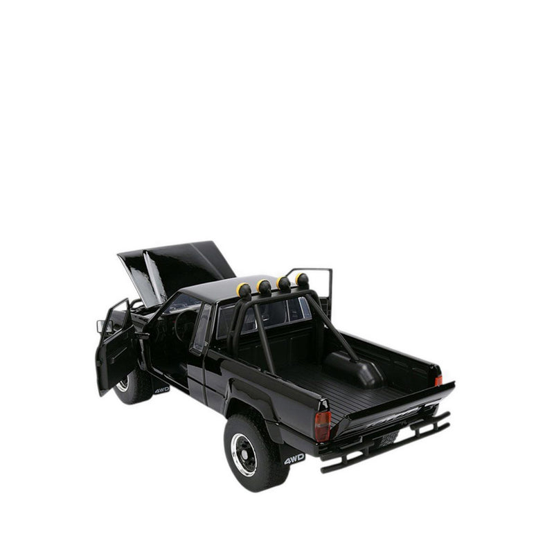 Jada Toys HWR BTTF: Marty's Skateboard w/ 1985 Toyota SR5 Pickup Truck