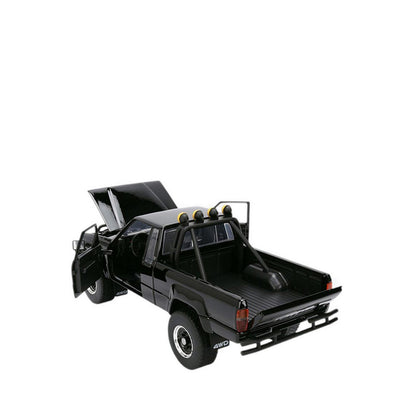 Jada Toys HWR BTTF: Marty's Skateboard w/ 1985 Toyota SR5 Pickup Truck