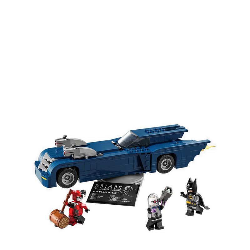 LEGO® Batman™ with the Batmobile™ vs. Harley
Quinn™ and Mr. Freeze™ - 76274