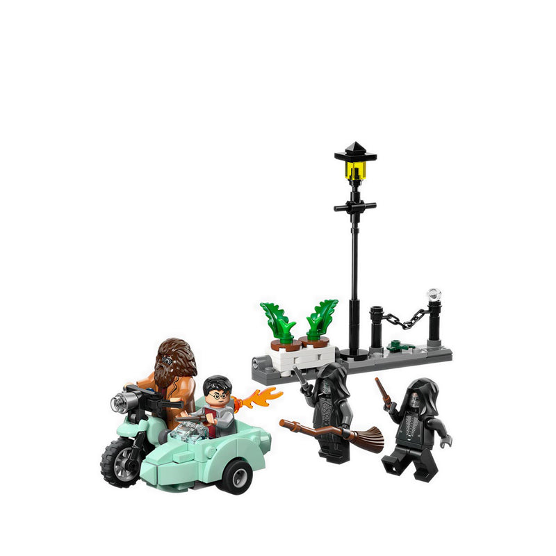 LEGO® Harry Potter TM Hagrid™ & Harry's Privet Drive Escape