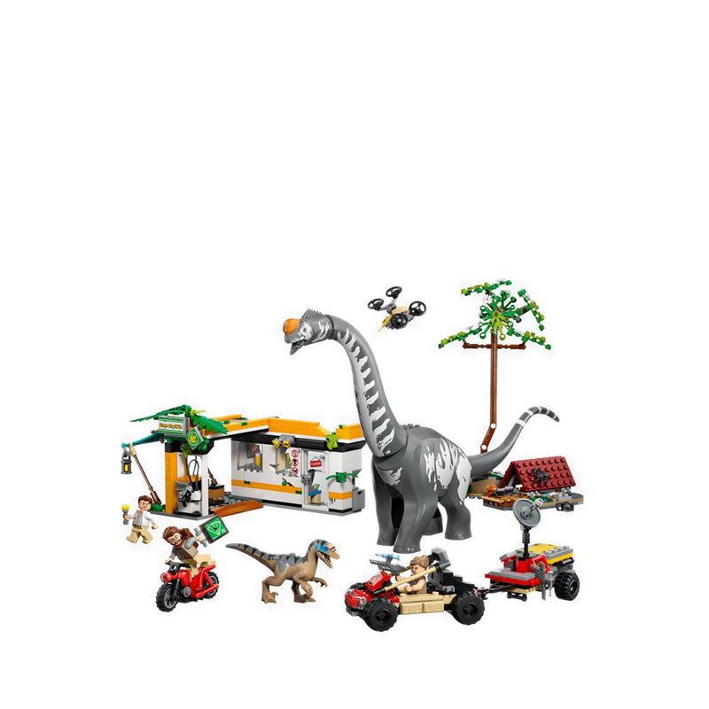 LEGO® Jurassic World Raptor Titanosaurus Tracking Mission